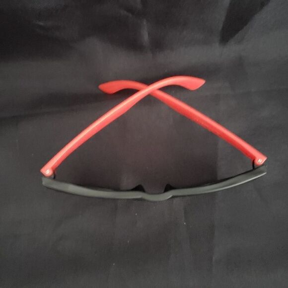 CAPTAIN MORGAN  UV Protection Sunglasses - Picture 5 of 6